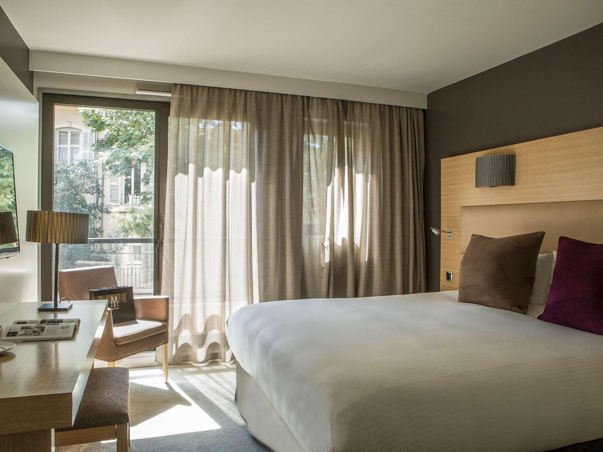 Grand Hotel Roi Rene Aix - Mgallery Collection Aix-en-Provence Bagian luar foto