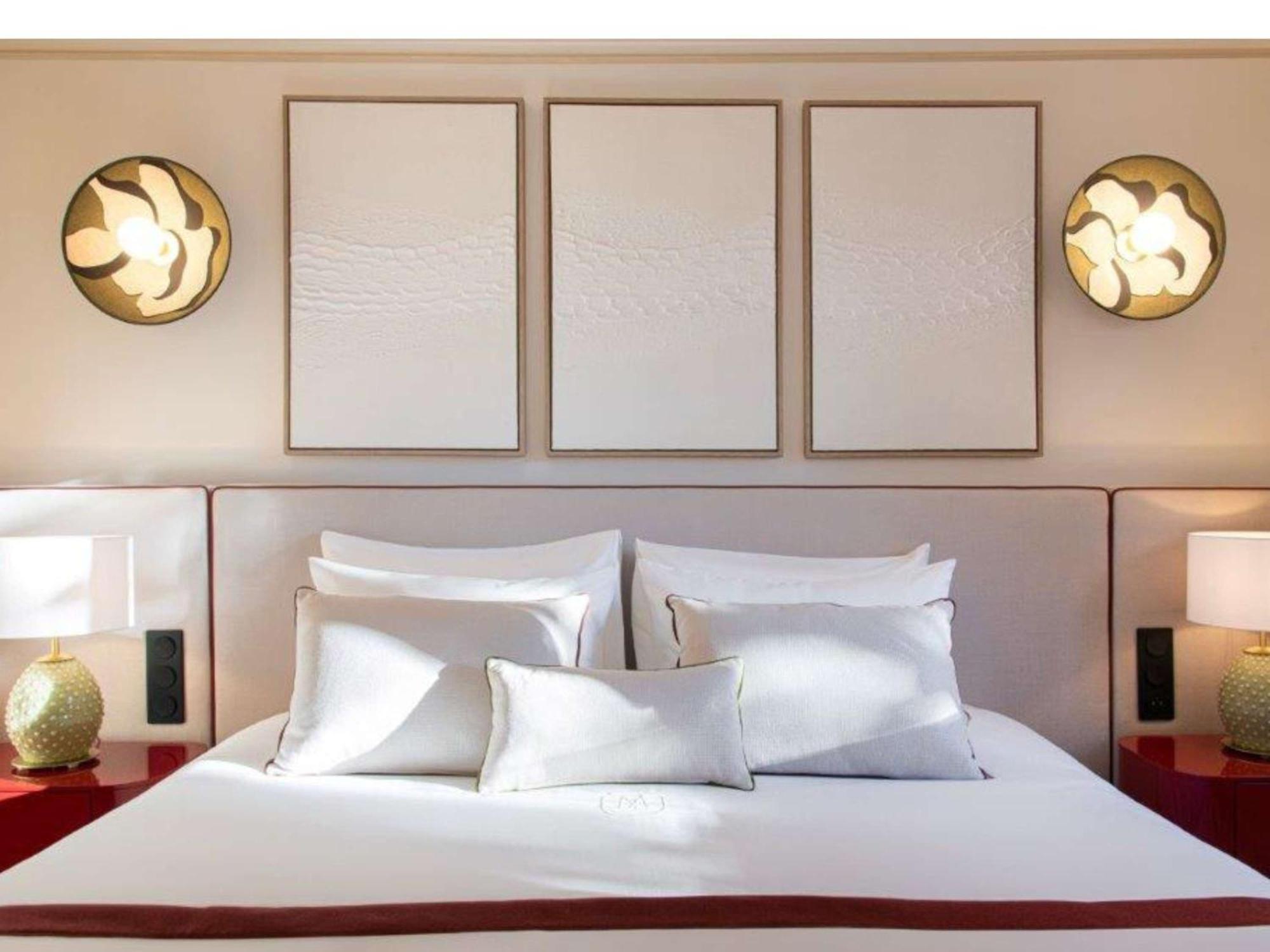 Grand Hotel Roi Rene Aix - Mgallery Collection Aix-en-Provence Bagian luar foto